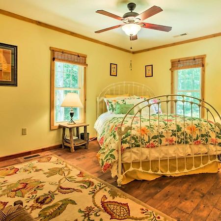 Clearwater Cabin On 10 Acres With Trout Stream! Monterey المظهر الخارجي الصورة