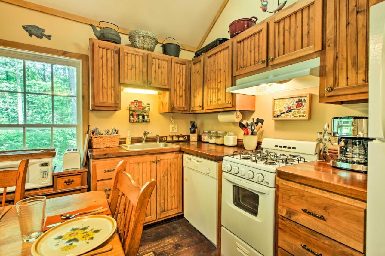 Clearwater Cabin On 10 Acres With Trout Stream! Monterey المظهر الخارجي الصورة