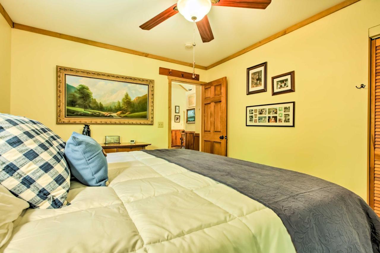 Clearwater Cabin On 10 Acres With Trout Stream! Monterey المظهر الخارجي الصورة